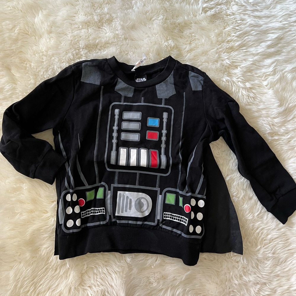Star Wars Darth Wader Sweatshirt with Removable Cape 4-5T